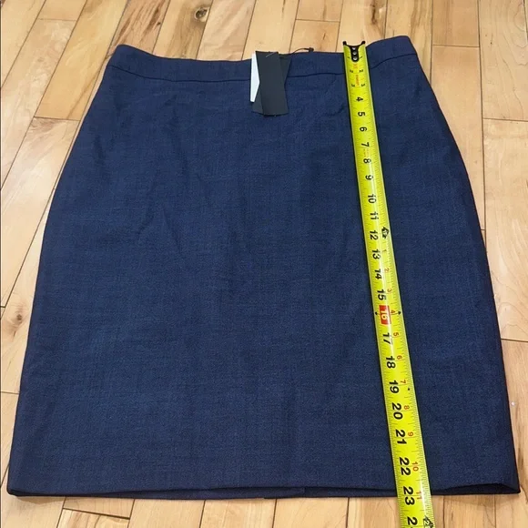 BNWT Banana Republic Dark Blue Wool Pencil Skirt - Picture 5 of 7